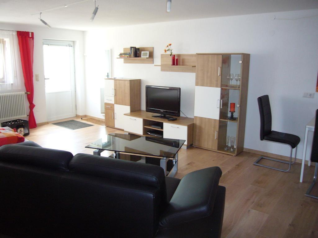 Ferienwohnung Schwaebische Alb Justingen Rum bild